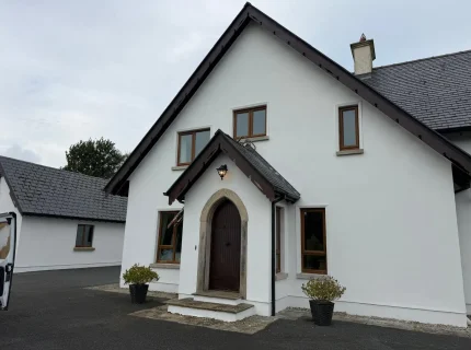 Ireland Exterior Wall Protection Cleaning and Coating Universal Eco Homes (7)